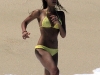 Jessica_Alba_yellow_bikini_candids0006_122_719lo.jpg