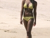 Jessica_Alba_yellow_bikini_candids0012_122_792lo.jpg