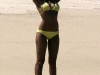 Jessica_Alba_yellow_bikini_candids0013_122_660lo.jpg